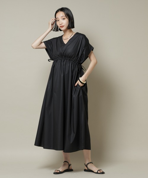 NANO universe（ナノユニバース）の「ドロストギャザードルマンワンピース（ワンピース・レディース・ブラック/ベージュ/ブルー・FREE）」の19枚目の写真