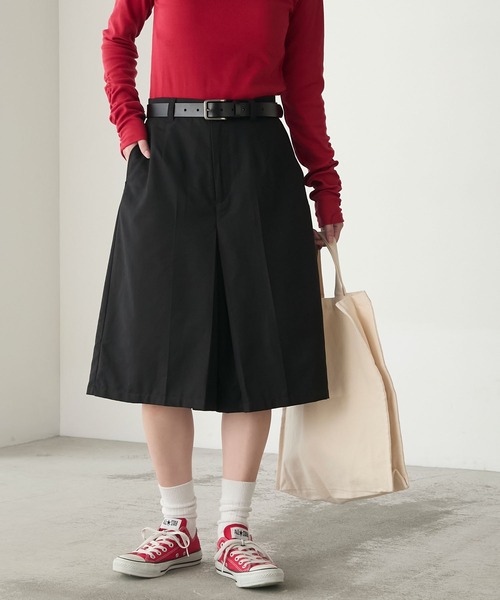 BONLECILL(ボンルシール)の「ブラッシュドピーチフロントタックバミューダパンツ(その他パンツ・レディース・チャコールグレー/ブラック/ベージュ/ブラウン・L/M)」の21枚目の写真
