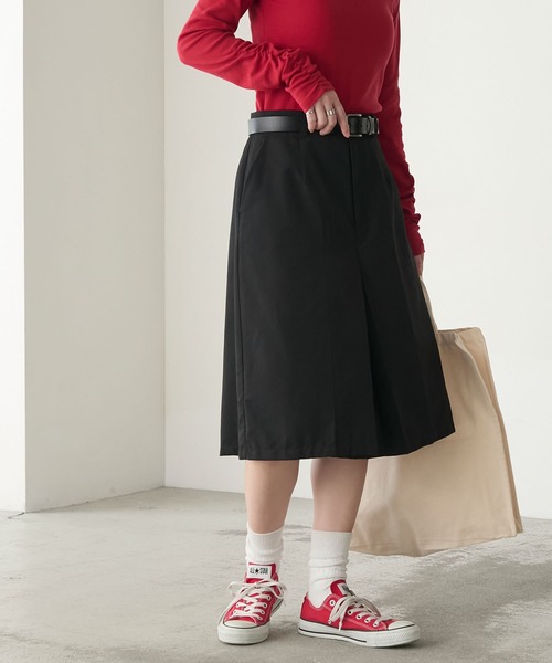 BONLECILL(ボンルシール)の「ブラッシュドピーチフロントタックバミューダパンツ(その他パンツ・レディース・チャコールグレー/ブラック/ベージュ/ブラウン・L/M)」の22枚目の写真