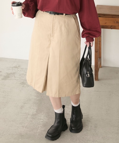 BONLECILL(ボンルシール)の「ブラッシュドピーチフロントタックバミューダパンツ(その他パンツ・レディース・チャコールグレー/ブラック/ベージュ/ブラウン・L/M)」の6枚目の写真
