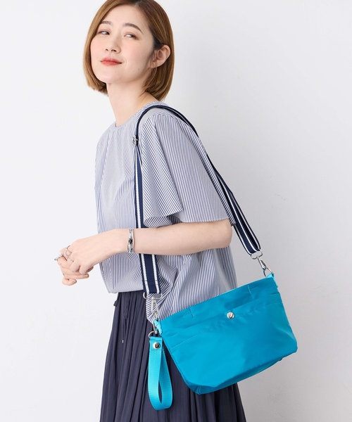 Petit Honfleur（プチオンフルール）の「バイカラーショルダーバッグ（トートバッグ・レディース・ブルー/ブラック/ベージュ・フリー）」の5枚目の写真