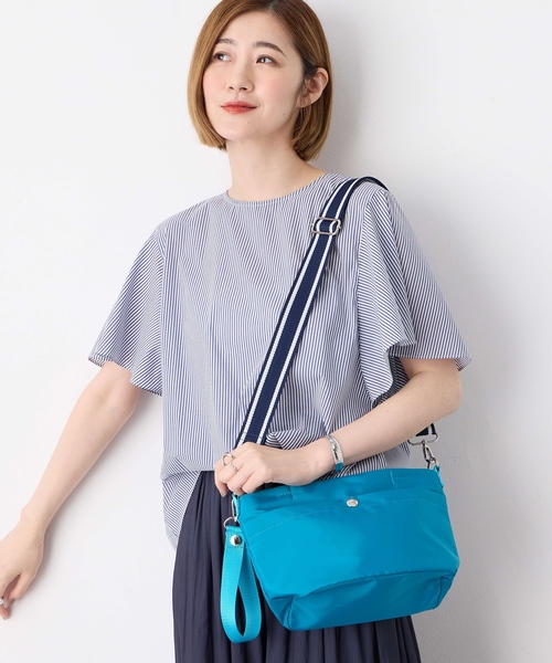 Petit Honfleur（プチオンフルール）の「バイカラーショルダーバッグ（トートバッグ・レディース・ブルー/ブラック/ベージュ・フリー）」の6枚目の写真