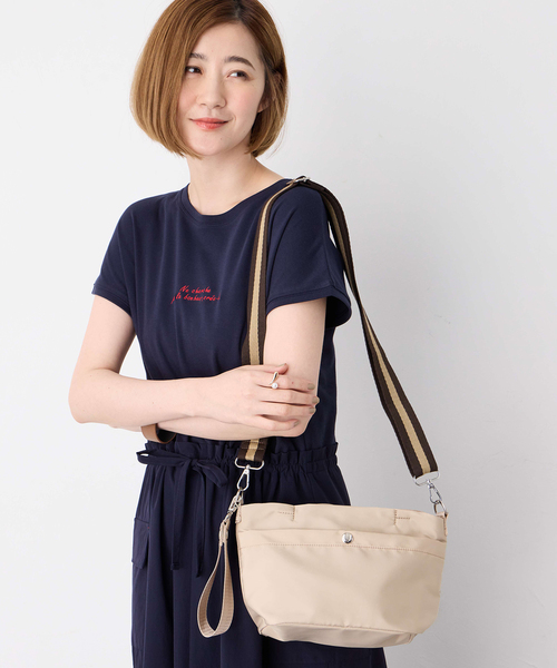 Petit Honfleur（プチオンフルール）の「バイカラーショルダーバッグ（トートバッグ・レディース・ブルー/ブラック/ベージュ・フリー）」の12枚目の写真