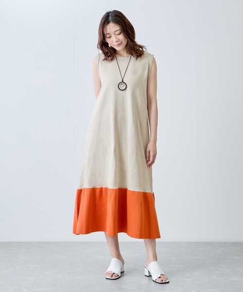 Jayro(ジャイロ)の「裾配色ニットワンピース(ワンピース・レディース・ダークブラウン/ベージュ/ブラック・M)」の14枚目の写真