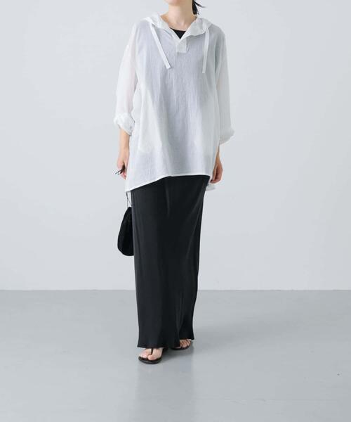 かぐれ（カグレ）の「シアーフーディチュニック（シャツ/ブラウス・レディース・オフホワイト/ネイビー・FREE）」の8枚目の写真