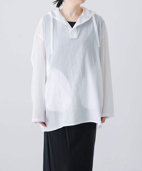 かぐれ（カグレ）の「シアーフーディチュニック（シャツ/ブラウス・レディース・オフホワイト/ネイビー・FREE）」の10枚目の写真
