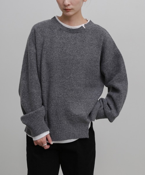 select MOCA(セレクトモカ)の「レイヤードライククルーネックニット(ニット/セーター・レディース・チャコールグレー/ブラウン/アイボリー・FREE)」の16枚目の写真