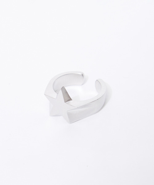 CONVERSE TOKYO(コンバーストウキョウ)の「STAR★ SIGNET RING(リング・レディース・シルバー/ゴールド・SMALL/MEDIUM)」の1枚目の写真