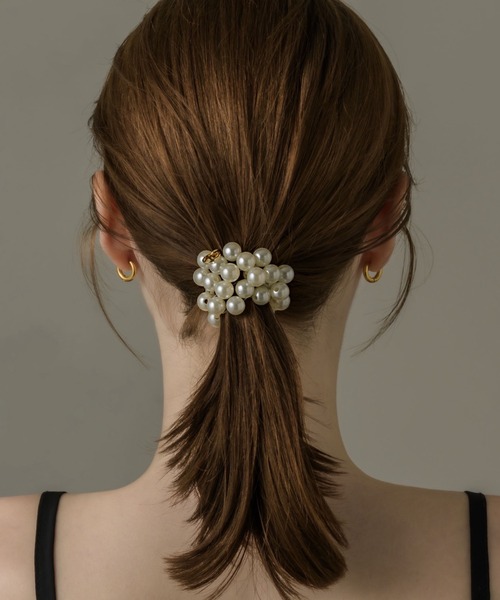 muku（ムク）の「BRACELET・HAIR TIE/PEARL（ブレスレット・レディース・ホワイト/グレー・FREE）」の17枚目の写真