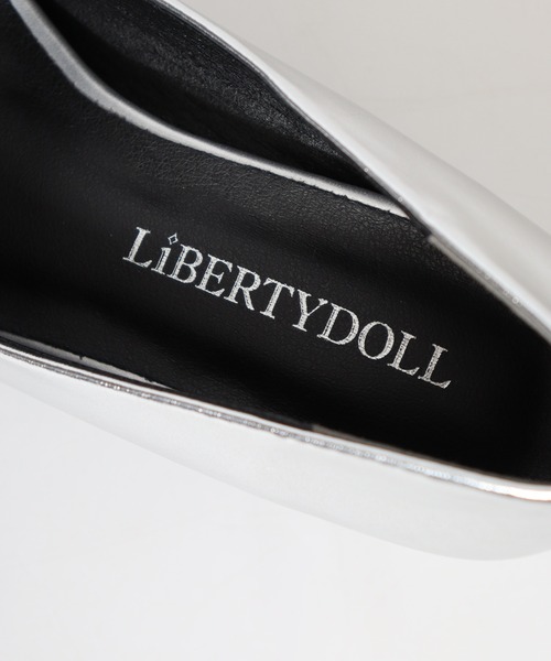 LibertyDoll(リバティードール)の「LIBERTYDOLL アシンメトリー リボンポインテッドトゥ パンプス(パンプス・レディース・アイボリー/シルバー/ブラック・LL/3L/SS/S/L/M)」の9枚目の写真