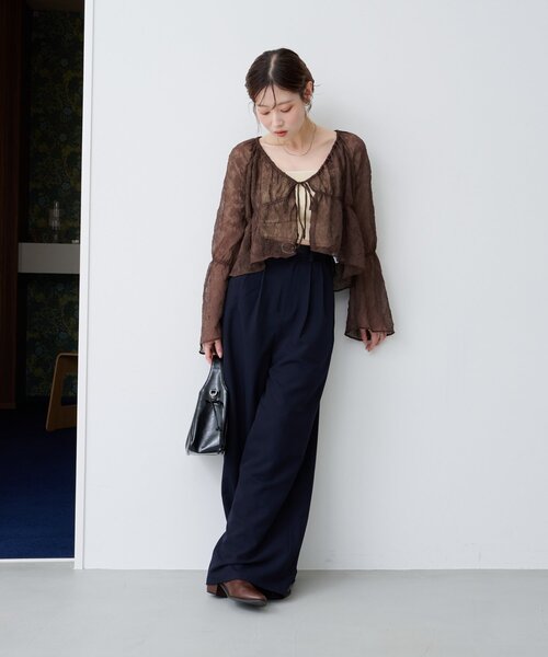 Kastane(カスタネ)の「【WEB限定/全人類パンツ/2サイズ展開/裏地無し】ピンストライプスラックス(スラックス・レディース・ネイビー/グレー/グレー系その他/ブラウン/ブルー系その他/ブラック系その他/ブラック/アイボリー/ブルー系その他2・1/0)」の16枚目の写真