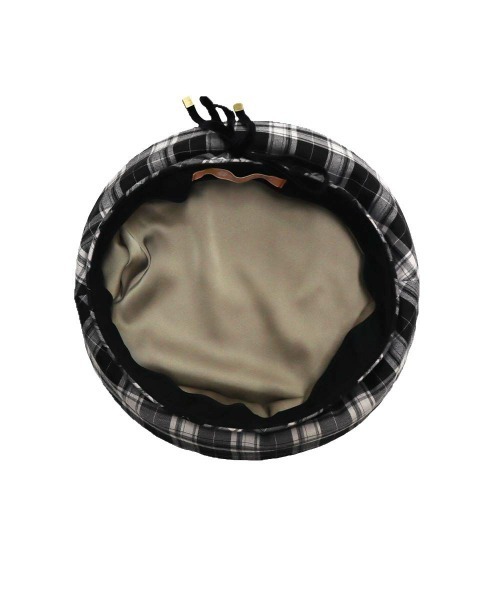 F i.n.t（フィント）の「別珍リボンベレー帽（ハンチング/ベレー帽・レディース・ブラック/ボルドー/ホワイト×ブラック・FREE）」の9枚目の写真
