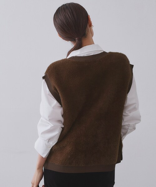 セール】フェザーヤーンニットベスト【洗濯機OK/抗ピル】（ニット