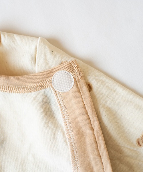 mocmof（モクモフ）の「テディベア柄 かんたんロンパース（ロンパース・キッズ・グレー/アイボリー・60cm/70cm/80ｃｍ）」の9枚目の写真