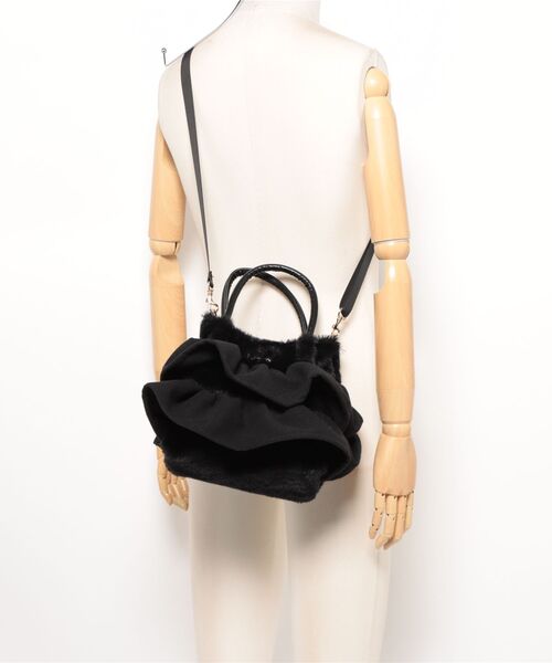 Lee(リー)の「【Lee】フリル2WAYバッグ 0426195(ハンドバッグ・レディース・ブラック/ワイン/グレー・FREE)」の7枚目の写真