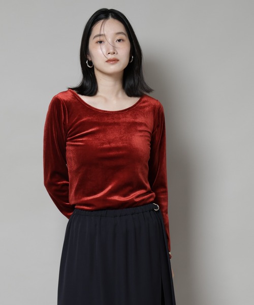 NANO universe(ナノユニバース)の「前後2wayベロアカットトップス(セットアップ可)(Tシャツ/カットソー・レディース・ブラック/レッド系その他/グリーン系その他4・FREE)」の12枚目の写真