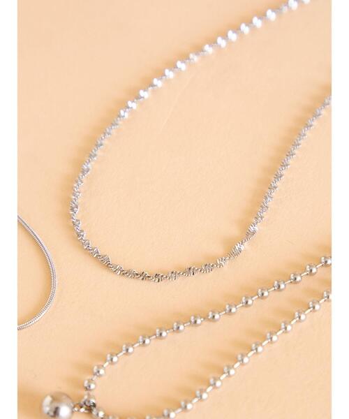 ehka sopo（エヘカソポ）の「ねじれネックレス（ネックレス・レディース・シルバー・F）」の5枚目の写真