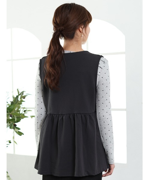 fifth（フィフス）の「Vネックペプラムベスト（ベスト・レディース・チャコールグレー/ブラック/ブルーグレー/ベージュ・M/L）」の8枚目の写真