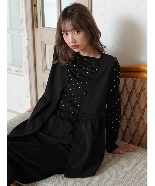 fifth（フィフス）の「Vネックペプラムベスト（ベスト・レディース・チャコールグレー/ブラック/ブルーグレー/ベージュ・M/L）」の5枚目の写真