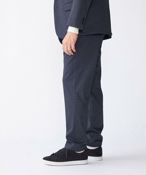 SHIPS(シップス)の「SHIPS:〈洗濯機可能〉アクティブ ジャージー スラックス(セットアップ対応)(その他パンツ・メンズ・チャコールグレー/コバルトブルー/ネイビー・MEDIUM/LARGE/X-LARGE/SMALL)」の4枚目の写真