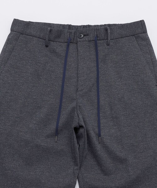 SHIPS(シップス)の「SHIPS:〈洗濯機可能〉アクティブ ジャージー スラックス(セットアップ対応)(その他パンツ・メンズ・チャコールグレー/コバルトブルー/ネイビー・MEDIUM/LARGE/X-LARGE/SMALL)」の17枚目の写真