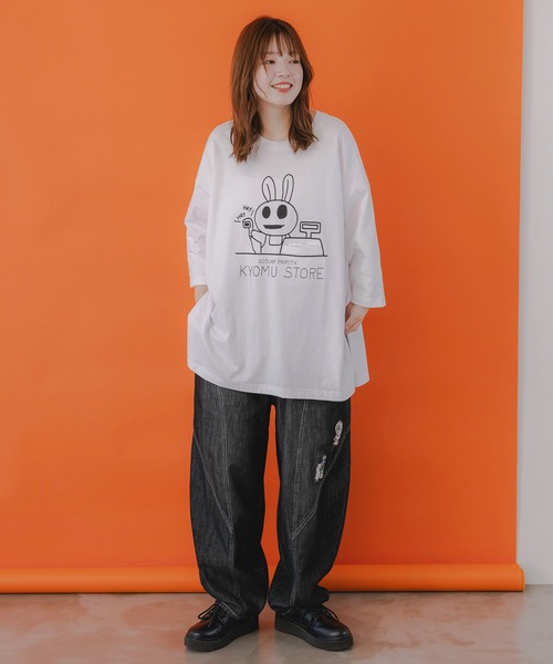 ScoLar Parity(スカラーパリティ)の「353111:虚無ストアでお買い物柄 Tシャツ(Tシャツ/カットソー・レディース・ブラック/オフホワイト/グリーン/ベージュ・M)」の5枚目の写真