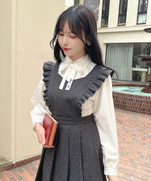 F i.n.t（フィント）の「タイ付きロングポイントカラーシャツ（シャツ/ブラウス・レディース・オフホワイト/ライトベージュ・FREE）」の11枚目の写真