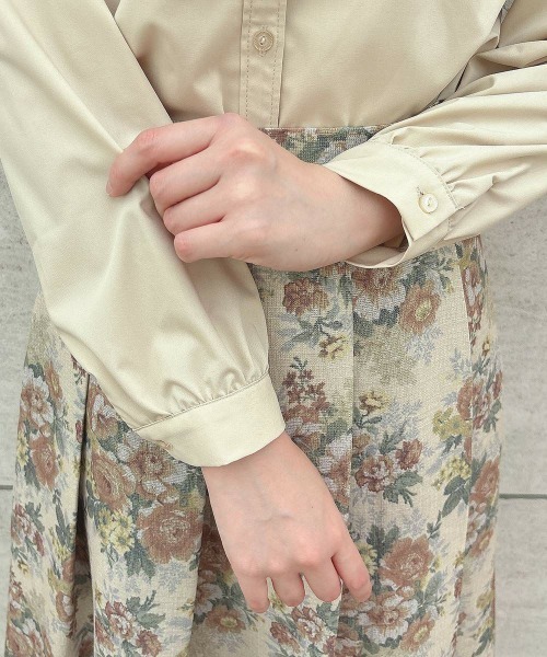 F i.n.t（フィント）の「タイ付きロングポイントカラーシャツ（シャツ/ブラウス・レディース・オフホワイト/ライトベージュ・FREE）」の10枚目の写真