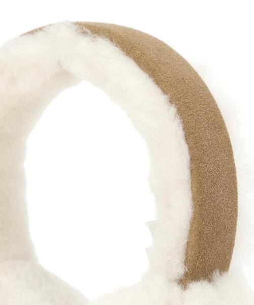 UGG（アグ）の「UGG（アグ）Sheepskin Embroidery Earmuff（イヤーマフ・レディース・ブラック/ベージュ・F）」の3枚目の写真