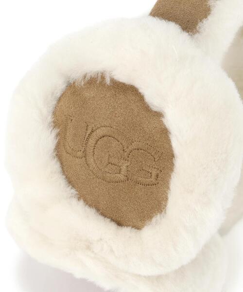 UGG（アグ）の「UGG（アグ）Sheepskin Embroidery Earmuff（イヤーマフ・レディース・ブラック/ベージュ・F）」の4枚目の写真