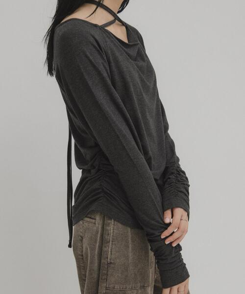 KBF（ケイビーエフ）の「ドレープリボントップス（Tシャツ/カットソー・レディース・アイボリー/ブラック/チャコールグレー・ONE）」の3枚目の写真