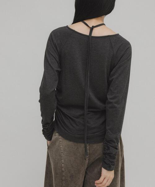 KBF（ケイビーエフ）の「ドレープリボントップス（Tシャツ/カットソー・レディース・アイボリー/ブラック/チャコールグレー・ONE）」の16枚目の写真