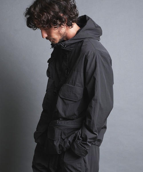 Magine（マージン）の「NoiR ノアール Connect Hooded Jacket/ ナイロン コネクト フーデッドジャケット（マウンテンパーカー・メンズ・ブラック・L/M）」の6枚目の写真