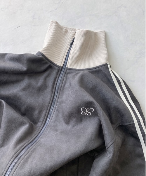 AS KNOW AS plus（アズノゥアズプラス）の「♪スウェード サイド