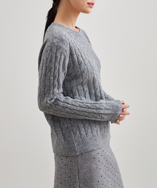 Lace Ladies(レースレディース)の「ウール混 クルーネック ケーブル編み ニット プルオーバー(ニット/セーター・レディース・グレー/アイボリー・FREE)」の7枚目の写真