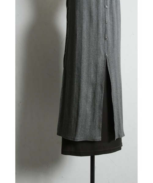 ARVELLIA（アルベリア）の「TWO-TONE SLIT KNIT SKIRT（スカート・レディース・グレー/ブラック・M）」の11枚目の写真