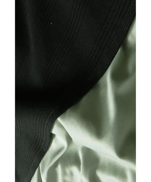 ARVELLIA（アルベリア）の「TWO-TONE SLIT KNIT SKIRT（スカート・レディース・グレー/ブラック・M）」の14枚目の写真