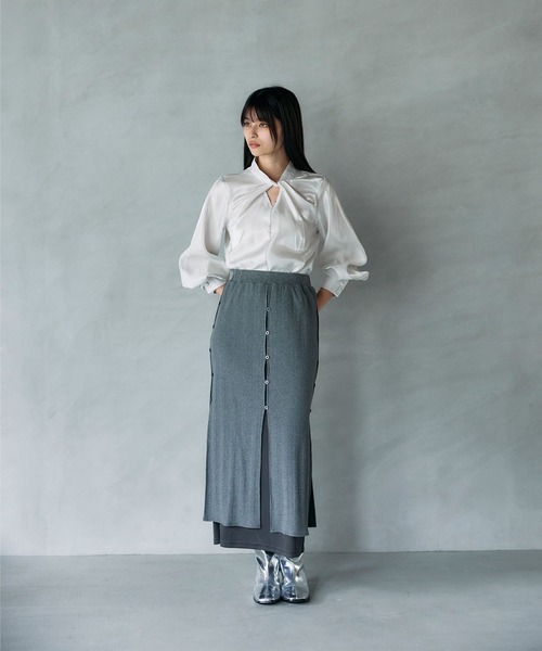 ARVELLIA（アルベリア）の「TWO-TONE SLIT KNIT SKIRT（スカート・レディース・グレー/ブラック・M）」の18枚目の写真