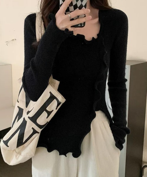 Miniministore(ミニミニストア)の「メロウフリルニット フロントスリット秋服(ニット/セーター・レディース・ホワイト/ベージュ/ブラック・FREE)」の12枚目の写真