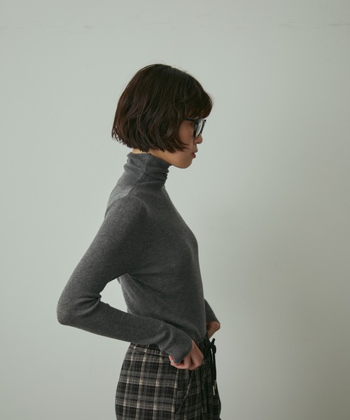 full/fill.（フルフィル）の「turtle neck besic knit / タートルネックベーシックニット（ニット/セーター・レディース・ブラウン/アイボリー/グレー/イエロー/ホワイト/ピンク・FREE）」の20枚目の写真