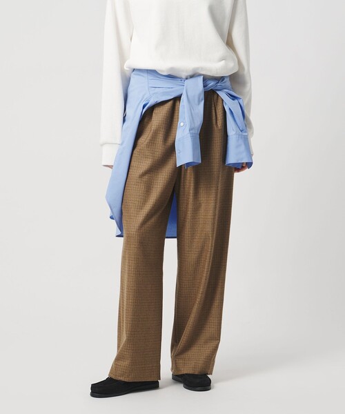 UNITED ARROWS（ユナイテッドアローズ）の「ウール イージー パンツ（その他パンツ・レディース・グレー系/その他9/オフホワイト/ブラック/ライトブルー/その他5・38/36/34）」の7枚目の写真