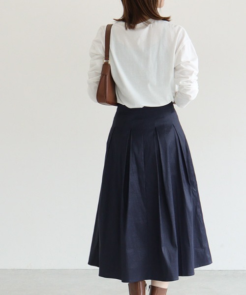 Pierrot（ピエロ）の「ミドル丈シャイニースカート（スカート・レディース・ネイビー/モカ・L/M）」の12枚目の写真