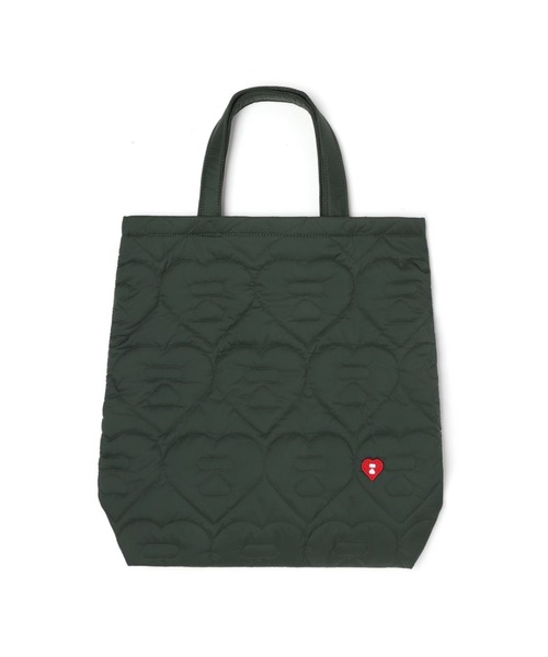 A BATHING APE（アベイシングエイプ）の「QUILTED HEART MONOGRAM TOTE BAG（トートバッグ・レディース・ネイビー/アイボリー/オリーブ・FREE）」の2枚目の写真