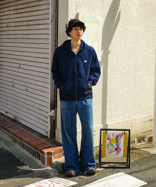 Dickies(ディッキーズ)の「【DICKIES/ディッキーズ】裏起毛 ロゴマークワッペン フルジップパーカー(パーカー・メンズ・ブラック/グレー/ネイビー・LARGE/MEDIUM/X-LARGE)」の13枚目の写真