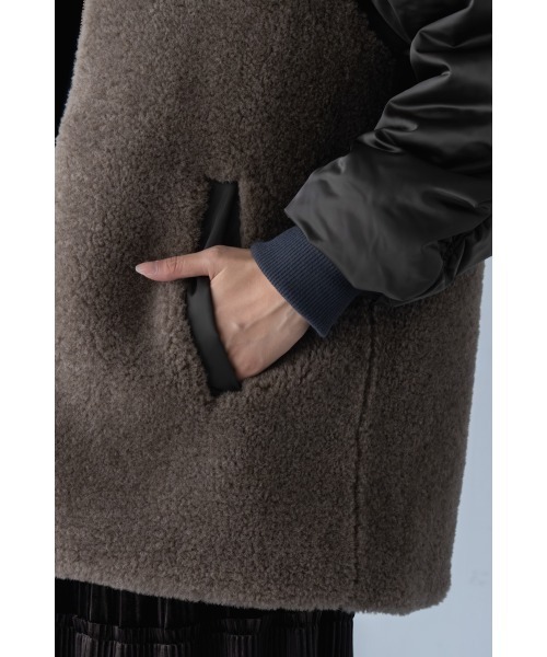 M.deux（エムドゥ）の「ナイロンボア切替コート（その他アウター・レディース・カーキ/ブラック・MEDIUM）」の11枚目の写真