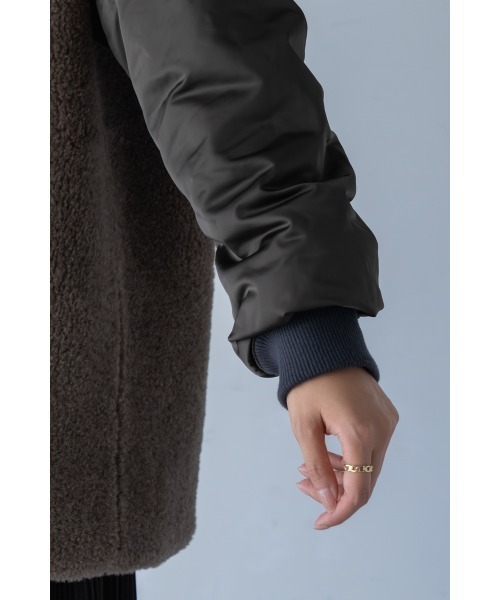 M.deux（エムドゥ）の「ナイロンボア切替コート（その他アウター・レディース・カーキ/ブラック・MEDIUM）」の12枚目の写真