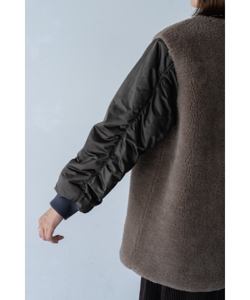 M.deux（エムドゥ）の「ナイロンボア切替コート（その他アウター・レディース・カーキ/ブラック・MEDIUM）」の13枚目の写真