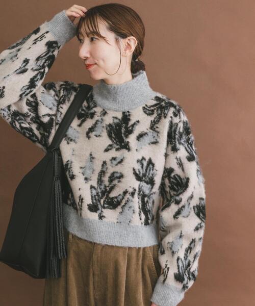 ITEMS URBANRESEARCH（アイテムズ アーバンリサーチ）の「ジャガードニュアンスハイネックニット（ニット/セーター・レディース・ブラウン/ネイビー/ベージュ・FREE）」の18枚目の写真