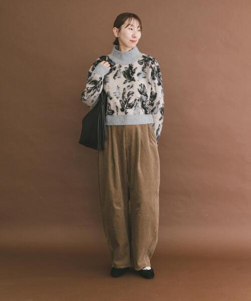 ITEMS URBANRESEARCH（アイテムズ アーバンリサーチ）の「ジャガードニュアンスハイネックニット（ニット/セーター・レディース・ブラウン/ネイビー/ベージュ・FREE）」の21枚目の写真