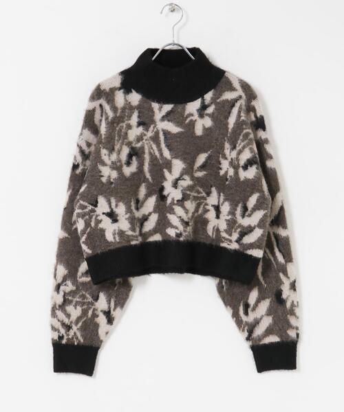 ITEMS URBANRESEARCH（アイテムズ アーバンリサーチ）の「ジャガードニュアンスハイネックニット（ニット/セーター・レディース・ブラウン/ネイビー/ベージュ・FREE）」の15枚目の写真